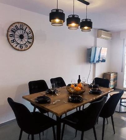 Bitacora Lux ,Comfortable Apartment 450 Meters From The Beach, Swimming Pool, 2 Air-Con ,Wi-Fi Playa de Gandia Eksteriør billede